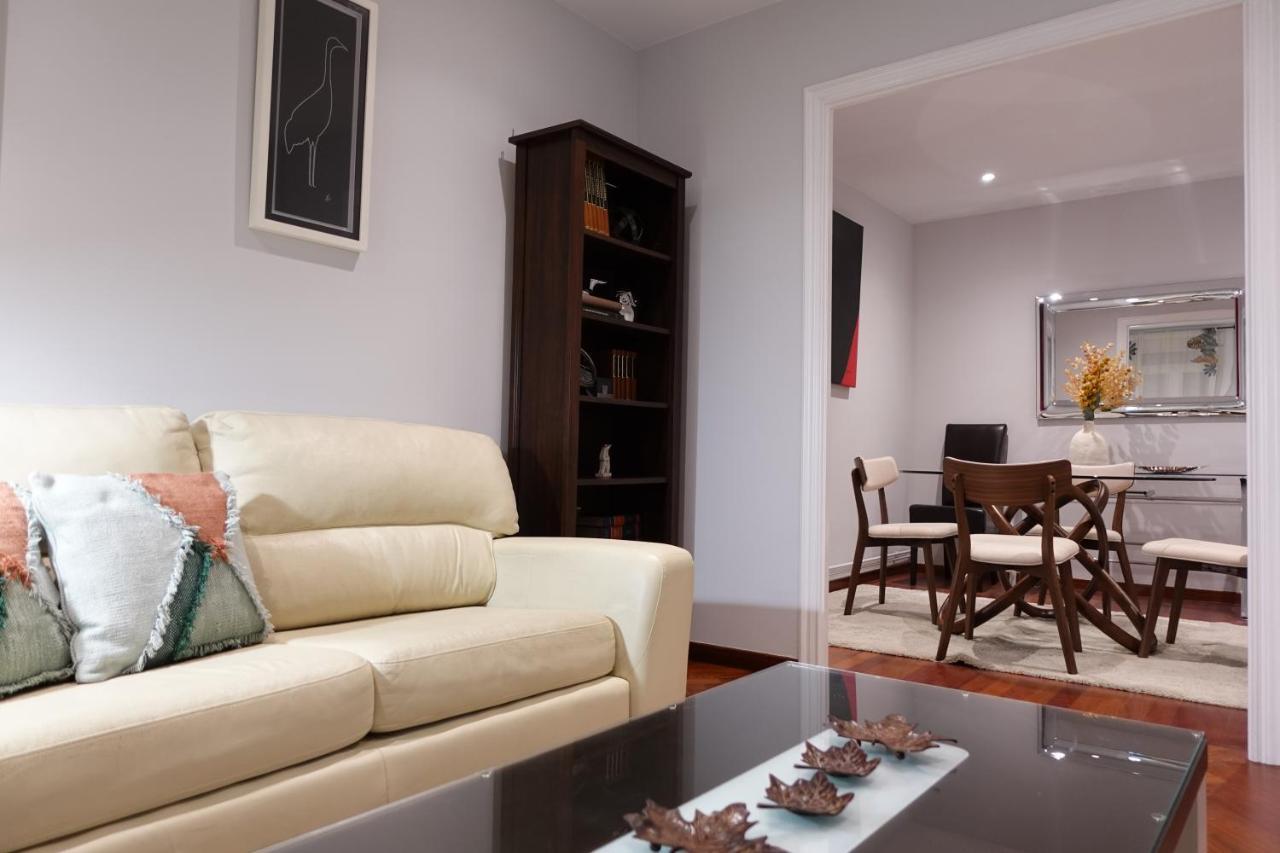 Centrico Y Acogedor Piso Con Garaje Apartment A Coruna Luaran gambar