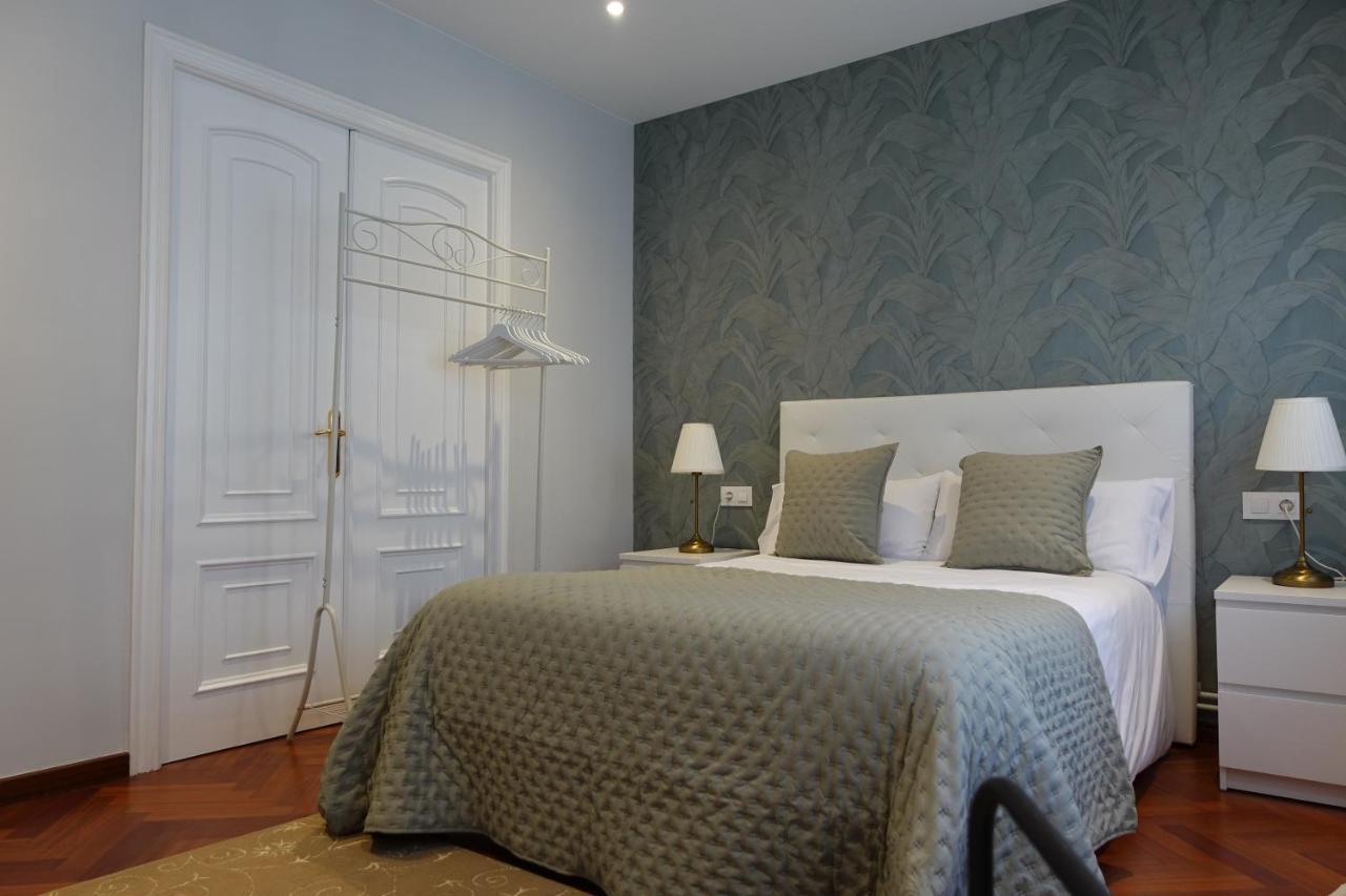 Centrico Y Acogedor Piso Con Garaje Apartment A Coruna Luaran gambar